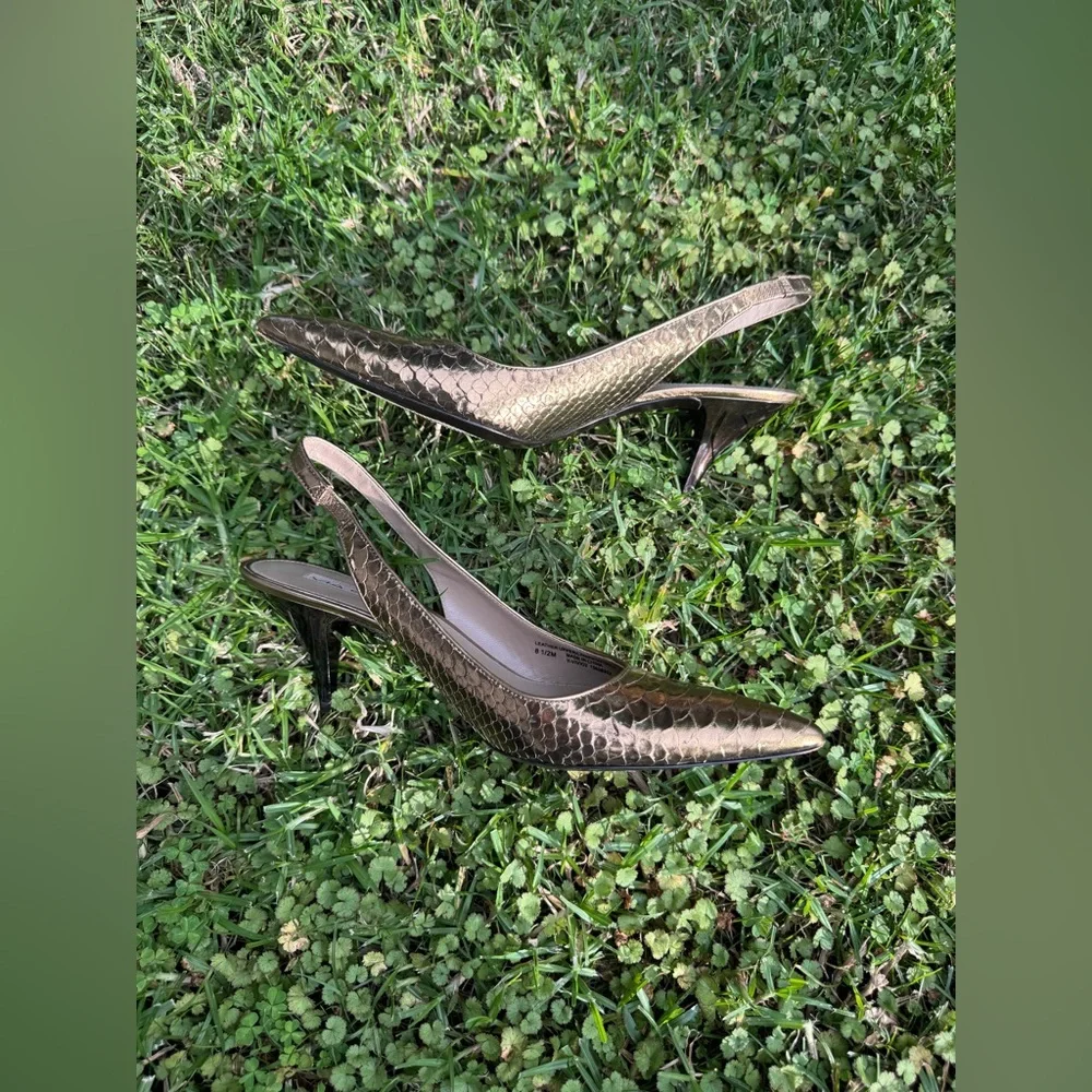 Y2K Vintage Via Spiga Gold Leather Pointed Toe Stiletto Slingback Sz 8 1/2 - Picture 4 of 7